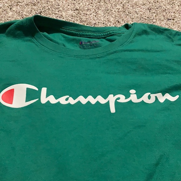 Green champion shirt M - Picture 2 of 2